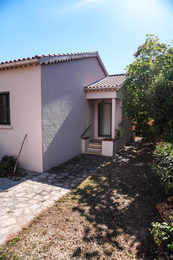 Le Galli En Plein Coeur De Sanary Exterior foto